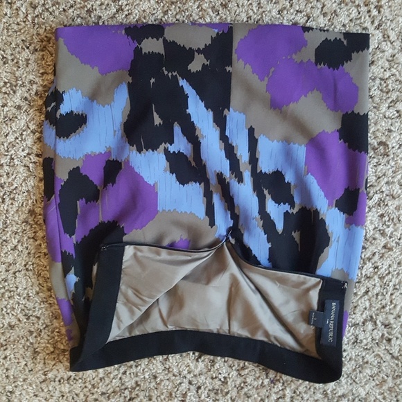 Banana Republic Sexy Ruched Tulip Statement Skirt - Picture 2 of 7